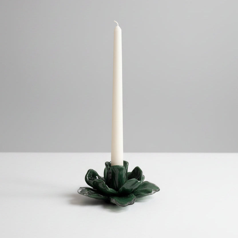 Glass green candle holder in flower design 
